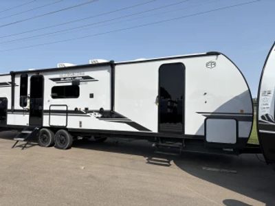 2026 Forest River Cherokee Grey Wolf Black Label — rear three-quarter view