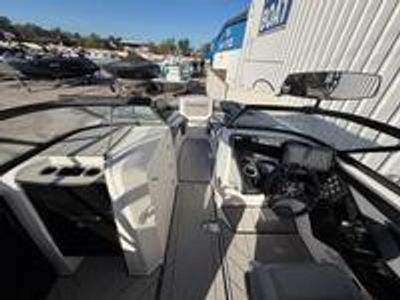 2026 Yamaha 255 XE - Photo 15
