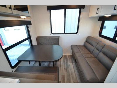 2026 Jayco Jay Flight SLX - Photo 7