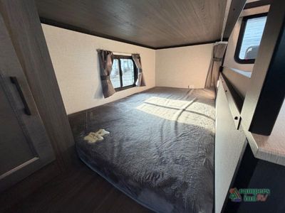 2026 Venture RV Campbound Platinum — photo 26 view