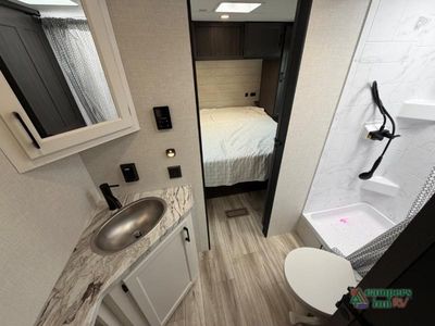 2026 Venture RV Campbound Platinum — photo 31 view
