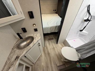 2026 Venture RV Campbound Platinum — photo 33 view