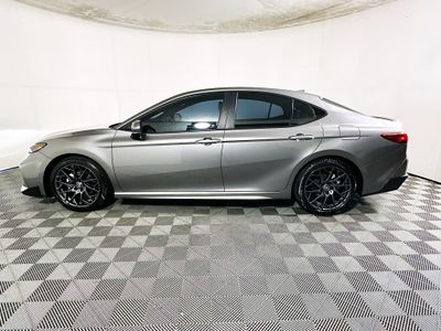 2025 Toyota Camry - Photo 6