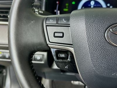 2025 Toyota Camry - Photo 16
