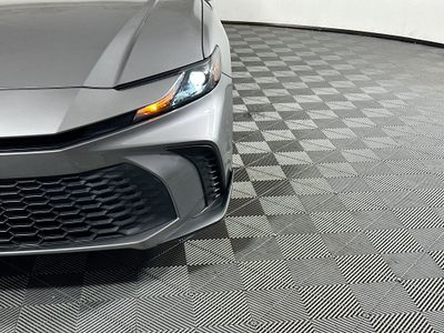 2025 Toyota Camry - Photo 9