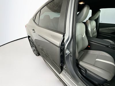 2025 Toyota Camry - Photo 28