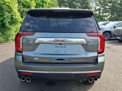 2024 GMC Yukon — detail view