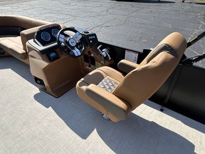 2026 Harris CRUISER 230 SLDH — photo 13 view