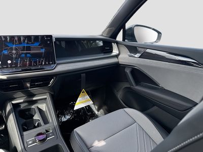 2026 Volkswagen Tiguan — photo 19 view