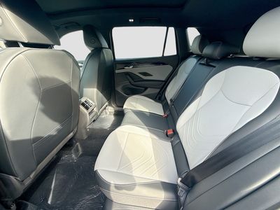 2026 Volkswagen Tiguan — photo 21 view