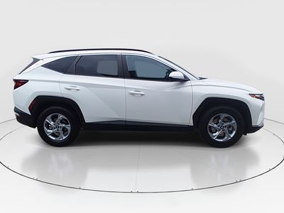 2024 Hyundai Tucson — photo 8 view