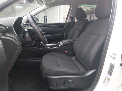 2024 Hyundai Tucson — photo 14 view
