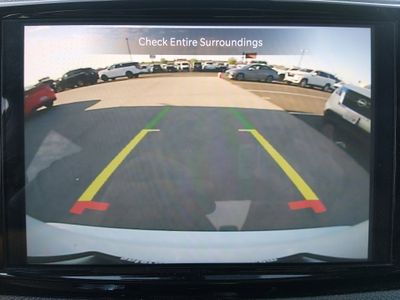 2024 Chrysler Pacifica — photo 17 view
