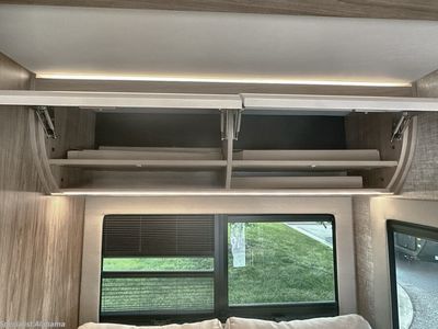 2026 Tiffin Wayfarer — photo 12 view