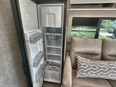 2026 Tiffin Wayfarer — photo 10 view