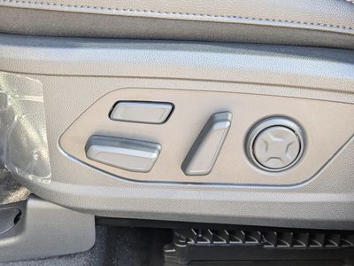 2026 Kia Sorento Hybrid - Photo 24