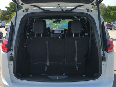 2026 Chrysler Pacifica — photo 13 view
