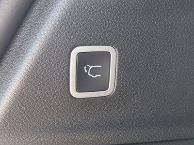 2026 Chrysler Pacifica — photo 14 view