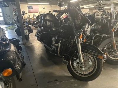 2012 Harley-Davidson® Ultra Classic Electra Glide — front three-quarter view