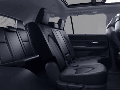 2026 Toyota Grand Highlander Hybrid - Photo 2