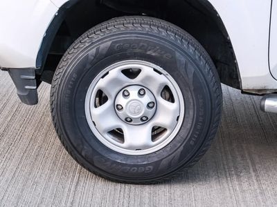2020 Toyota Tacoma - Photo 9