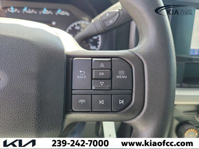 2025 Ford Super Duty F-250 SRW — photo 26 view