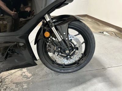 2026 Yamaha YZF-R3 - Photo 16
