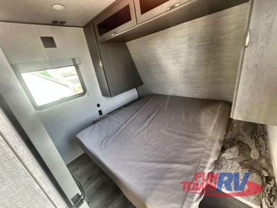 2025 Forest River RV Ozark - Photo 31