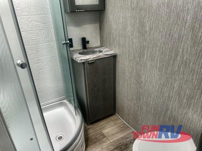 2025 Forest River RV Ozark - Photo 26