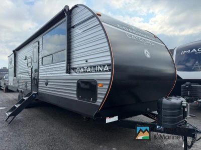 2027 Coachmen RV Catalina Legacy 343BHTS — front three-quarter view