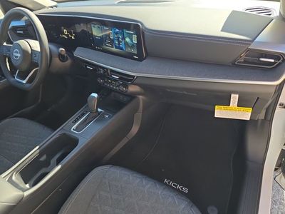 2026 Nissan Kicks - Photo 13