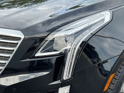 2018 Cadillac XT5 — photo 9 view