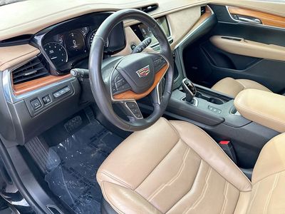 2018 Cadillac XT5 — photo 25 view