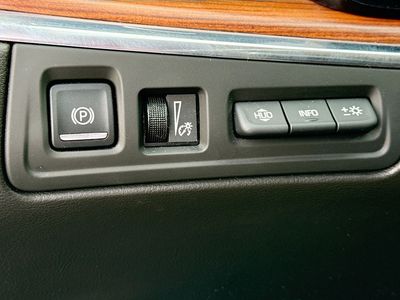 2018 Cadillac XT5 — photo 34 view