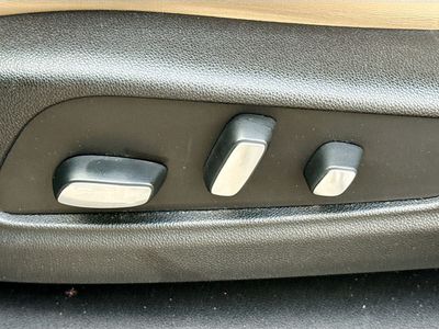 2018 Cadillac XT5 — photo 24 view
