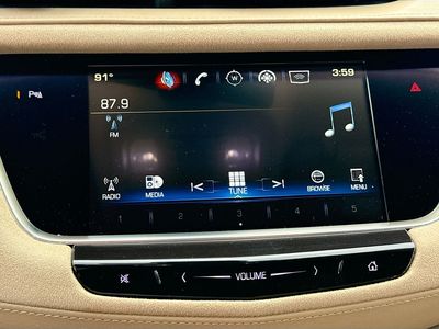 2018 Cadillac XT5 — photo 30 view