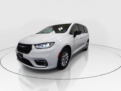 2024 Chrysler Pacifica — rear three-quarter view