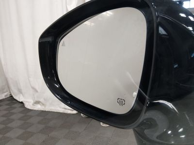 2024 Chrysler Pacifica — photo 21 view