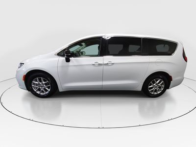 2024 Chrysler Pacifica — interior view