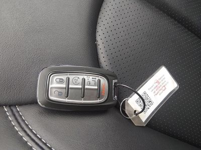 2024 Chrysler Pacifica — photo 15 view