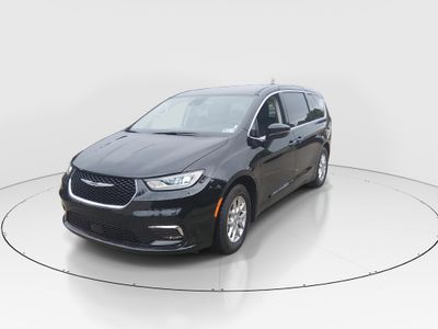 2024 Chrysler Pacifica — rear three-quarter view