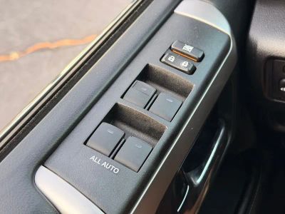 2016 Toyota 4Runner Limited - Photo 24