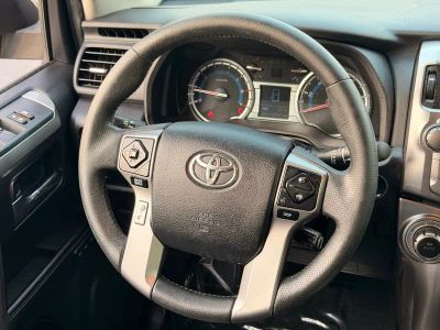 2016 Toyota 4Runner Limited - Photo 16