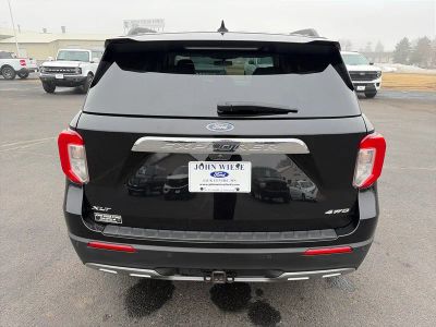 2023 Ford Explorer — interior view