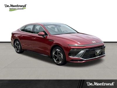 2025 Hyundai SONATA — rear three-quarter view