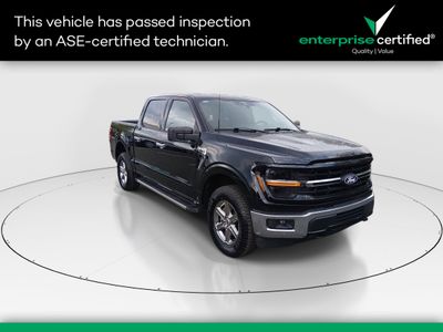2025 Ford F-150 XLT 4WD SuperCrew 5.5' Box — front three-quarter view