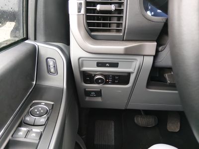 2025 Ford F-150 — photo 13 view