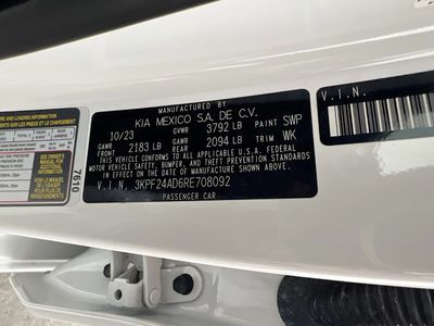 2024 Kia Forte - Photo 16