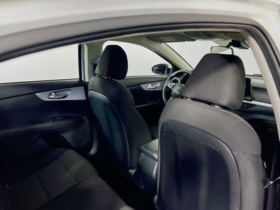 2024 Kia Forte - Photo 7