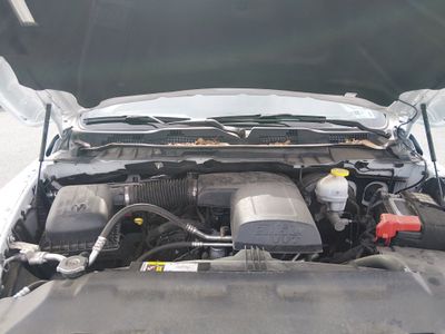 2024 Chevrolet Suburban - Photo 9
